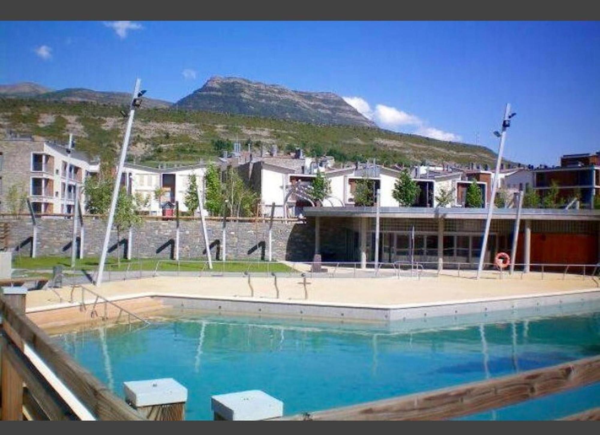 Coqueto Apto Con Vistas En Las Margas Golf N001 Sabiñánigo Exteriör bild